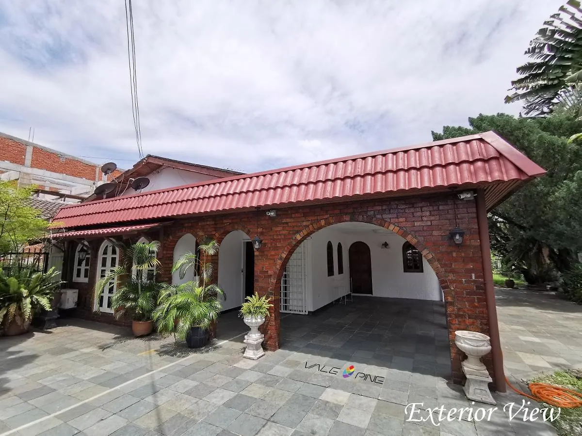 Gothic Villa - Semi D Party House @ Oug Kl Kuala Lumpur